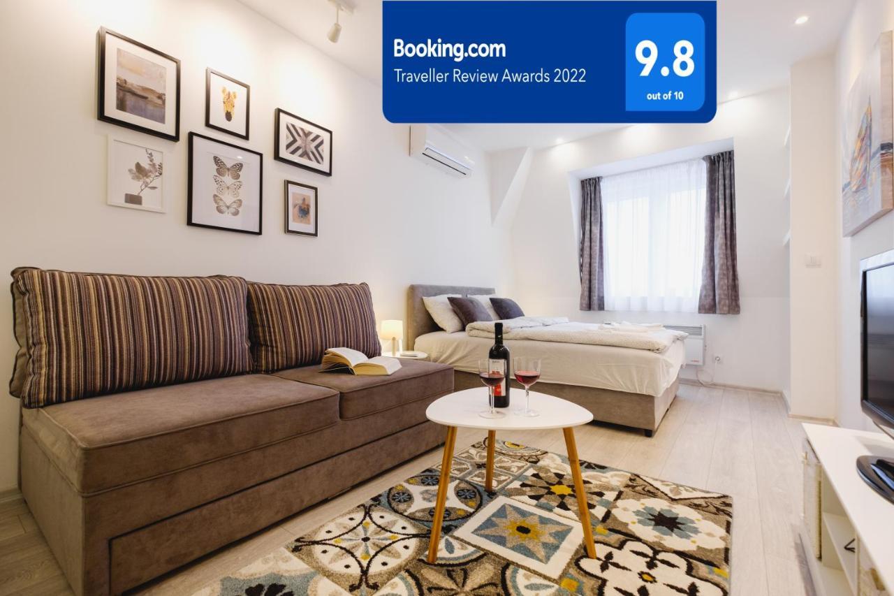 Apartment Hana Lux Beograd Bagian luar foto