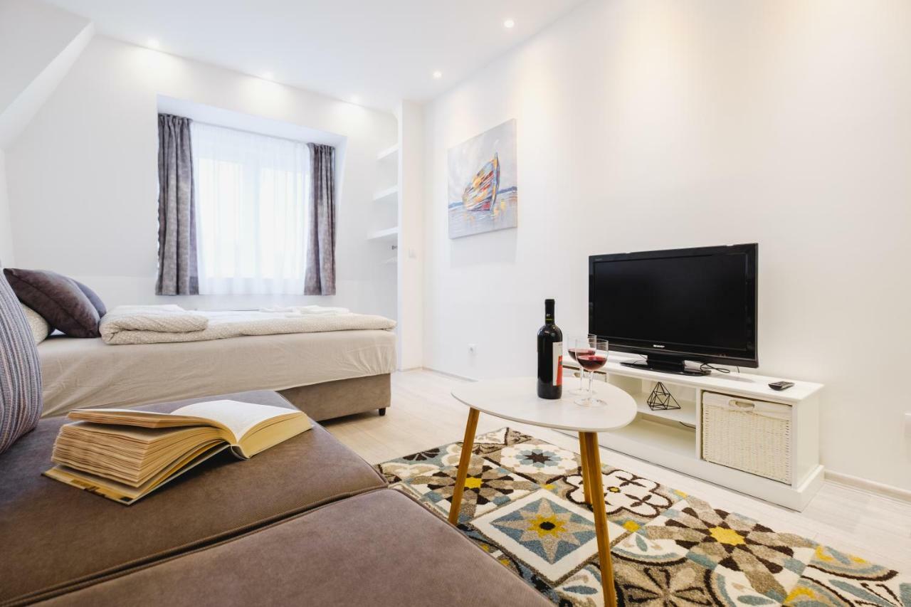 Apartment Hana Lux Beograd Bagian luar foto